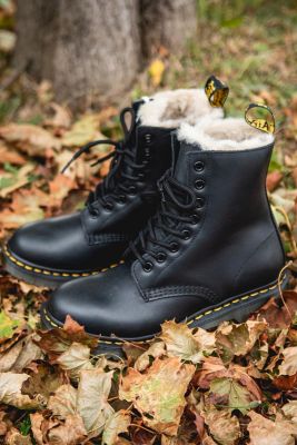 Dr.Martens Wms 1460 Faux Fur Lined Lace Up Boots